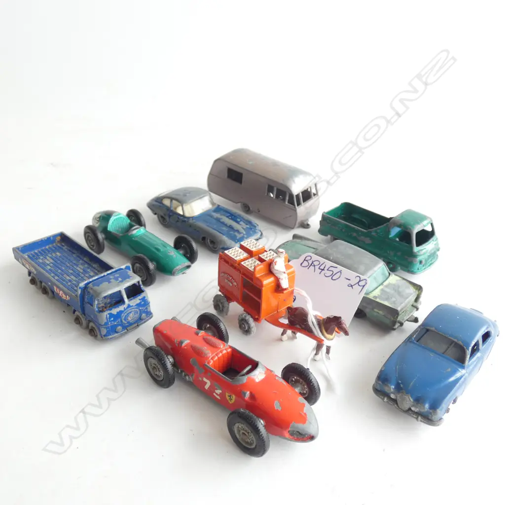 (19593) 9 ASST VINTAGE LESNEY DIE CAST MODELS Image 1++