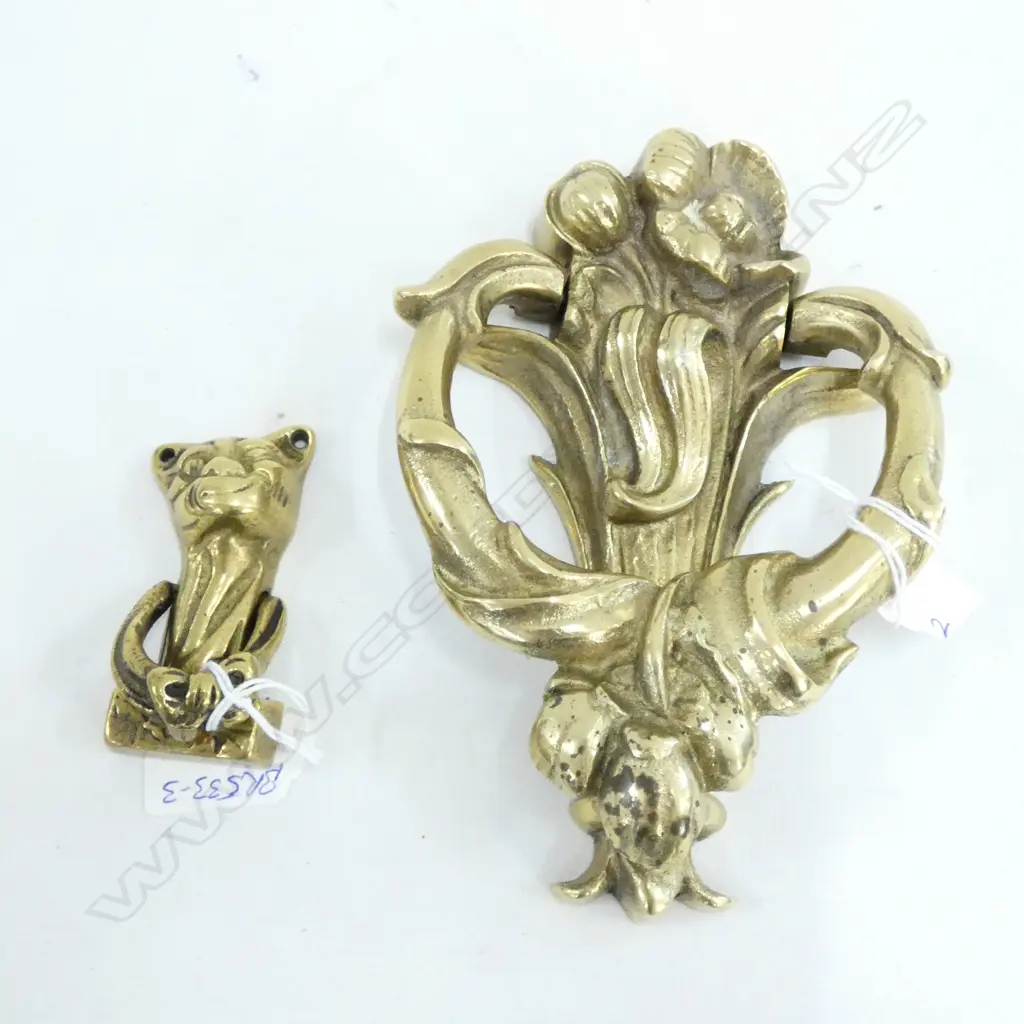 LGE CAST BRASS DOOR KNOCKER FLORAL + SMALLER... Image 1++