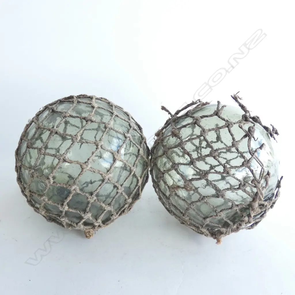 PR JAPANESE GLASS FISHING FLOATS WITH NETS (1 NET A/F)  DIA  APPROX. 130MM Image 1++