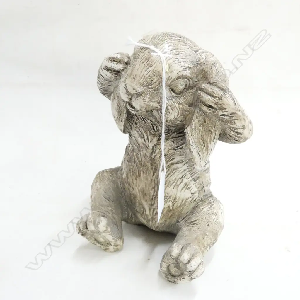 OUTDOOR GARDEN RABBIT  Image 1++