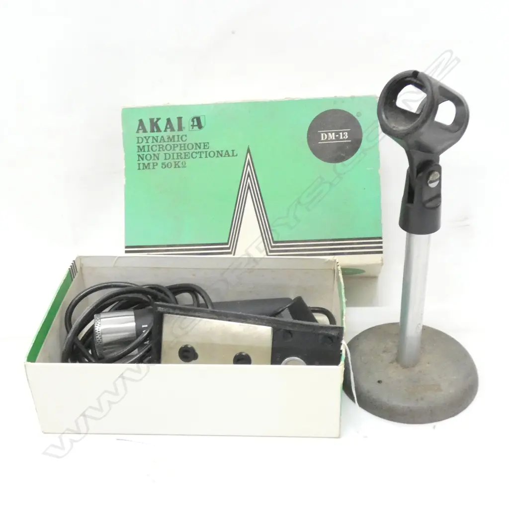 VINTAGE AKAI DYNAMIC DM-23 MICROPHONE AND STAND BOXED + STAND Image 1++