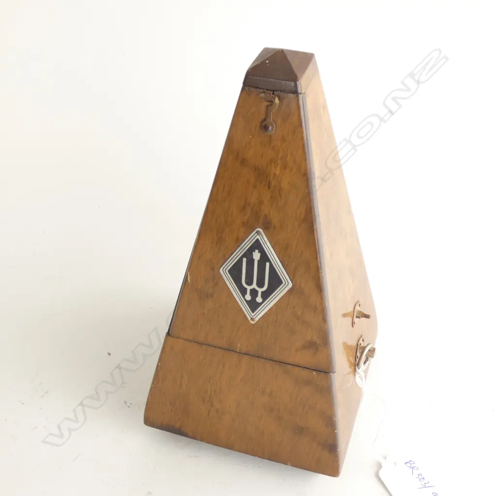 METRONOME H.220mm Image 1++