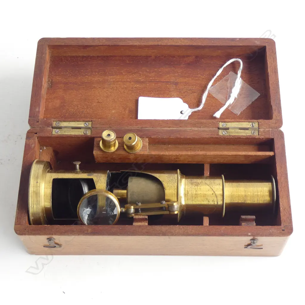 (19558) VINTAGE SM BRASS COMPOUND MICROSCOPE - IN ORIGINAL WOODEN BOX  Image 1++