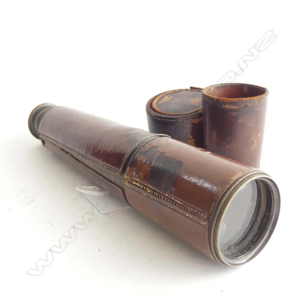 BRASS & LEATHER CASED VINTAGE MONOCULAR L. 232MM Image 1++