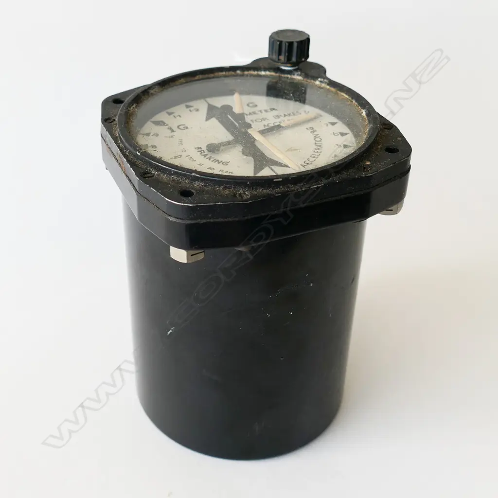 VINTAGE BRAKE & ACCELERATION METER, H. 125MM Image 1++