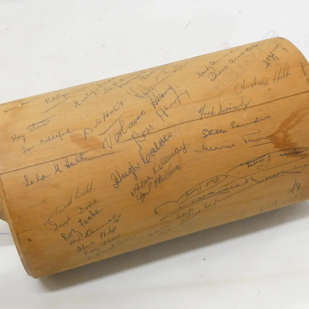 SIGNED KAURI ROLLING PIN L.570mm Image 1++