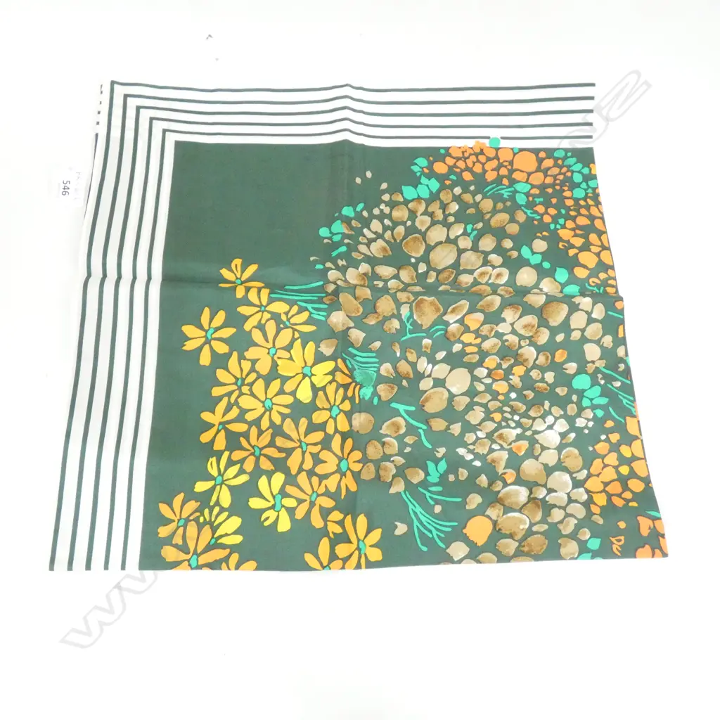 CHRISTIAN DIOR GREEN SILK SCARF  Image 1++