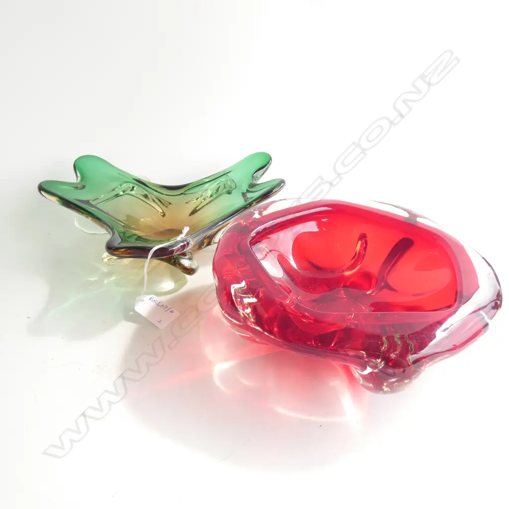 2 MURANO ART GLASS NUT BOWLS 230mm dia Image 1++