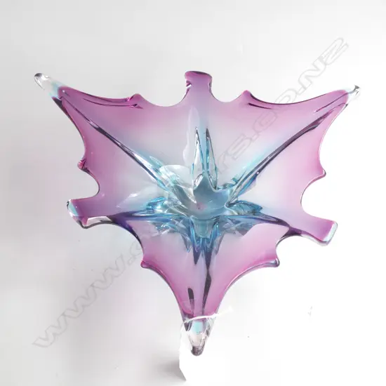 3 POINTED MURANO ART GLASS BOWL 350mm dia