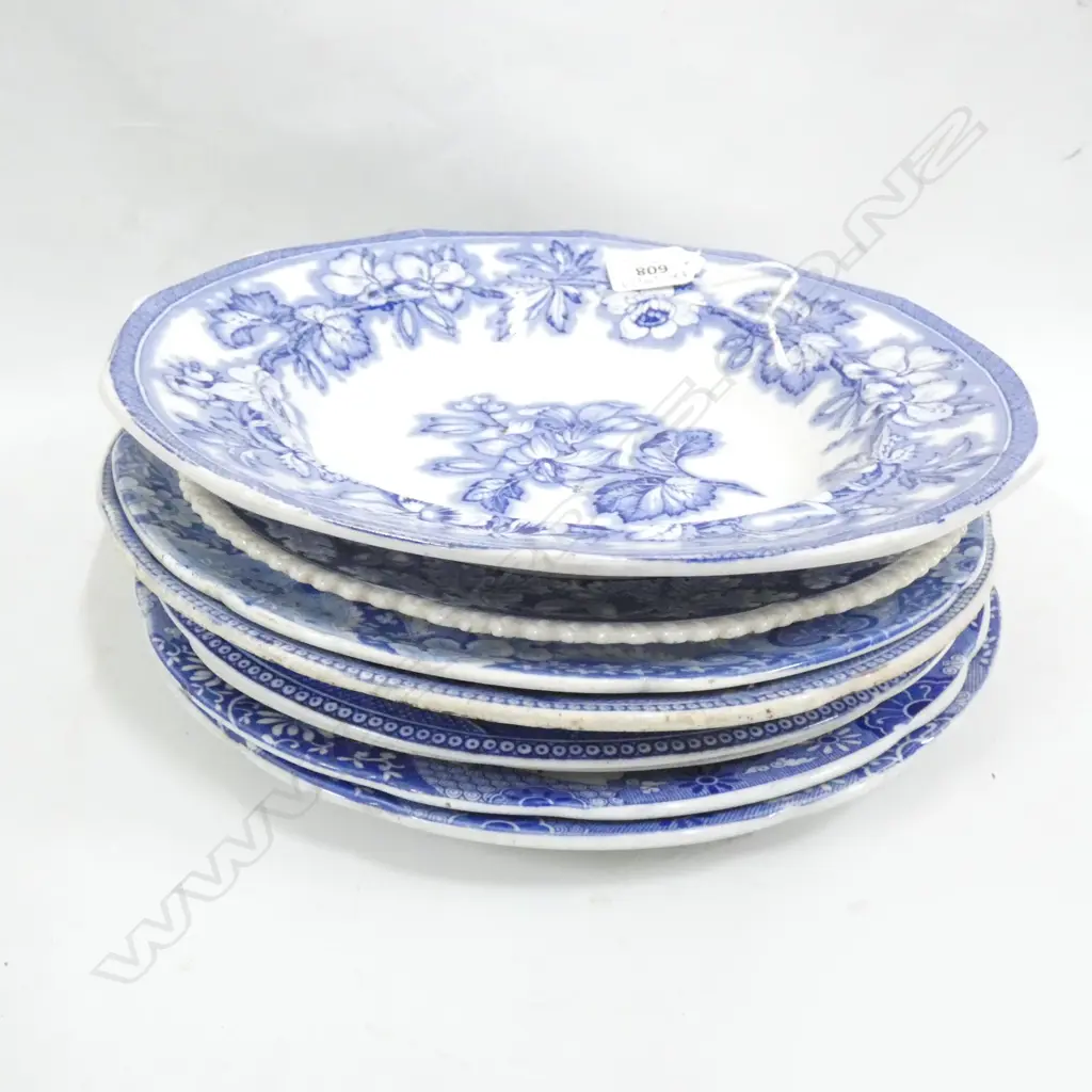 8 EARLY B/W PLATES; SPODE, WEDGWOOD ETC Image 1++