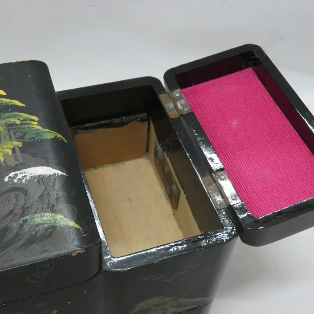 BLACK LACQUER ORIENTAL MUSICAL JEWELLERY BOX L.335mm Image 1++