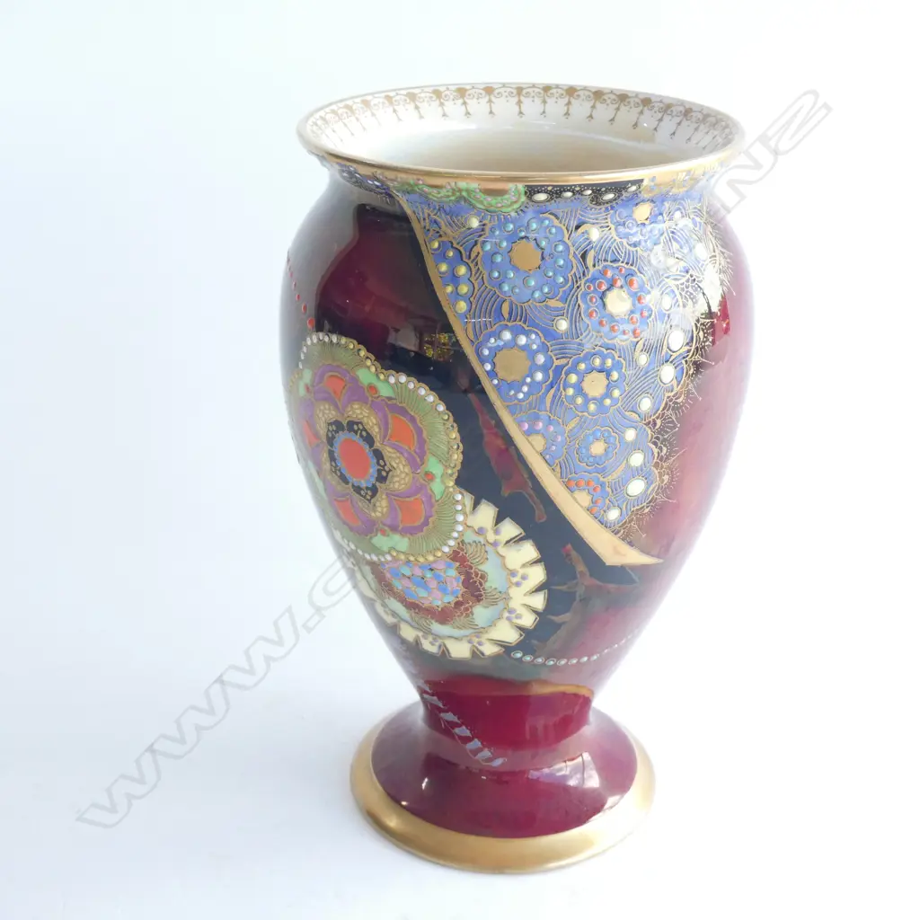 CARLTON WARE ROUGE ROYALE VASE - FLORAL PATTERN  H. 180MM Image 1++