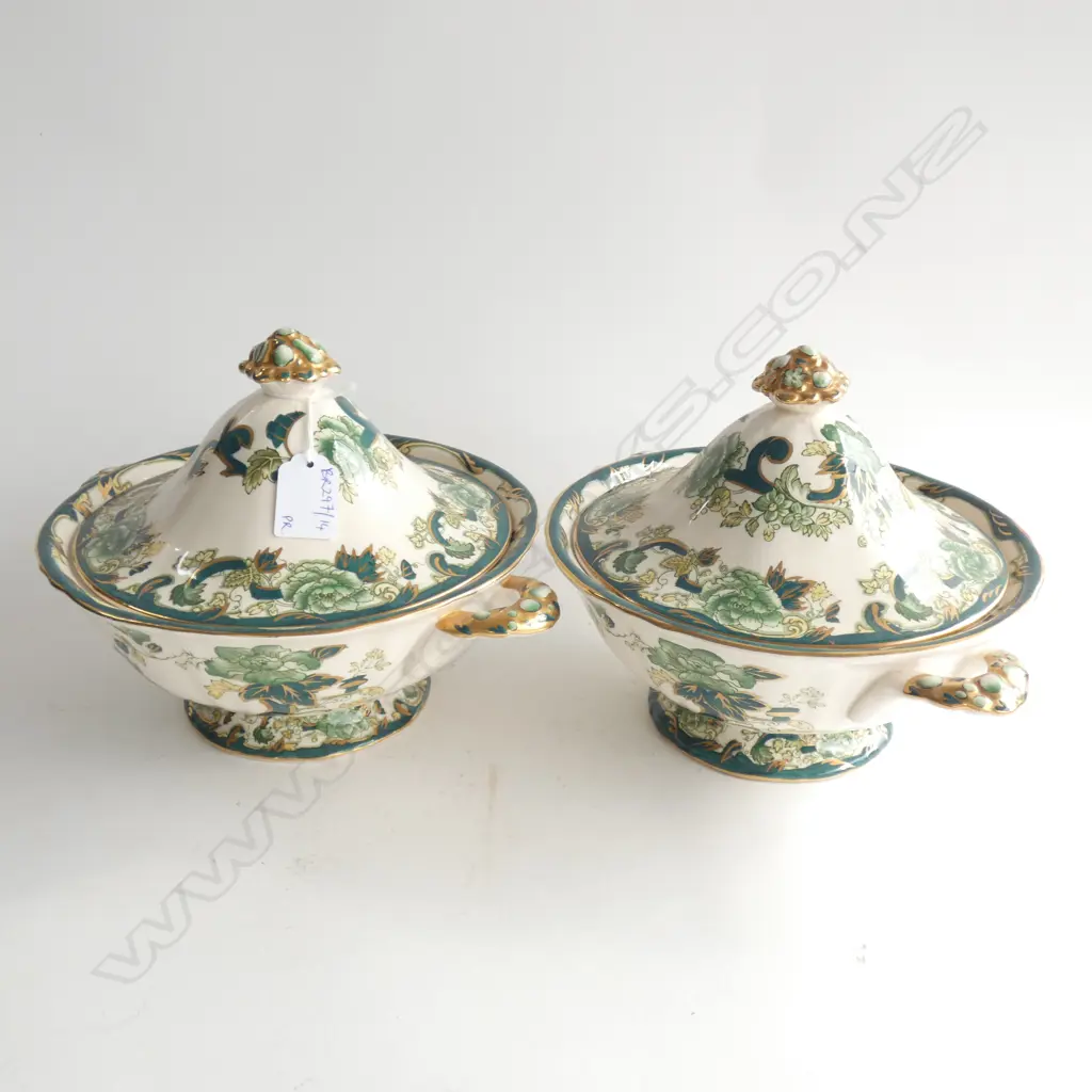 PR MASONS 'CHARTREUSE' IRONSTONE TUREENS 210mm dia  Image 1++