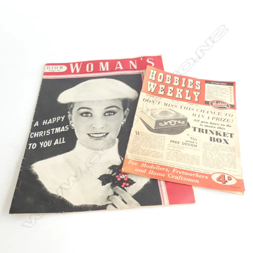 2 VINTAGE MAGAZINES; 1953 WOMEN'S ILLUSTRATED & 1954 HOBBIES WEEKLY  Image 1++
