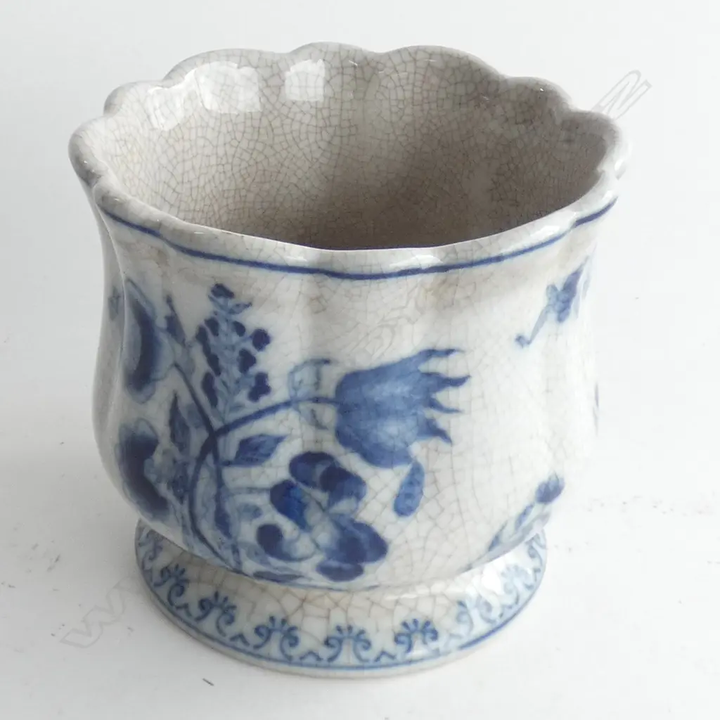 OLD CHINESE BLUE & WHITE CRACKLE GLAZE VASE - QIAN LONG MARK  -  H. 115MM Image 1++