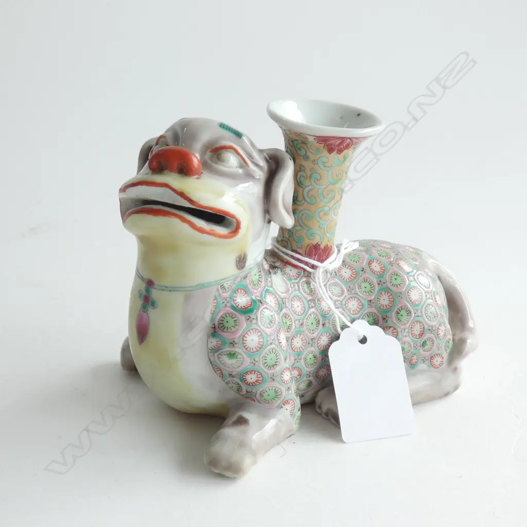 CHINESE PORCELAIN TEMPLE DOG SHAPE INCENSE HOLDER... Image 1++