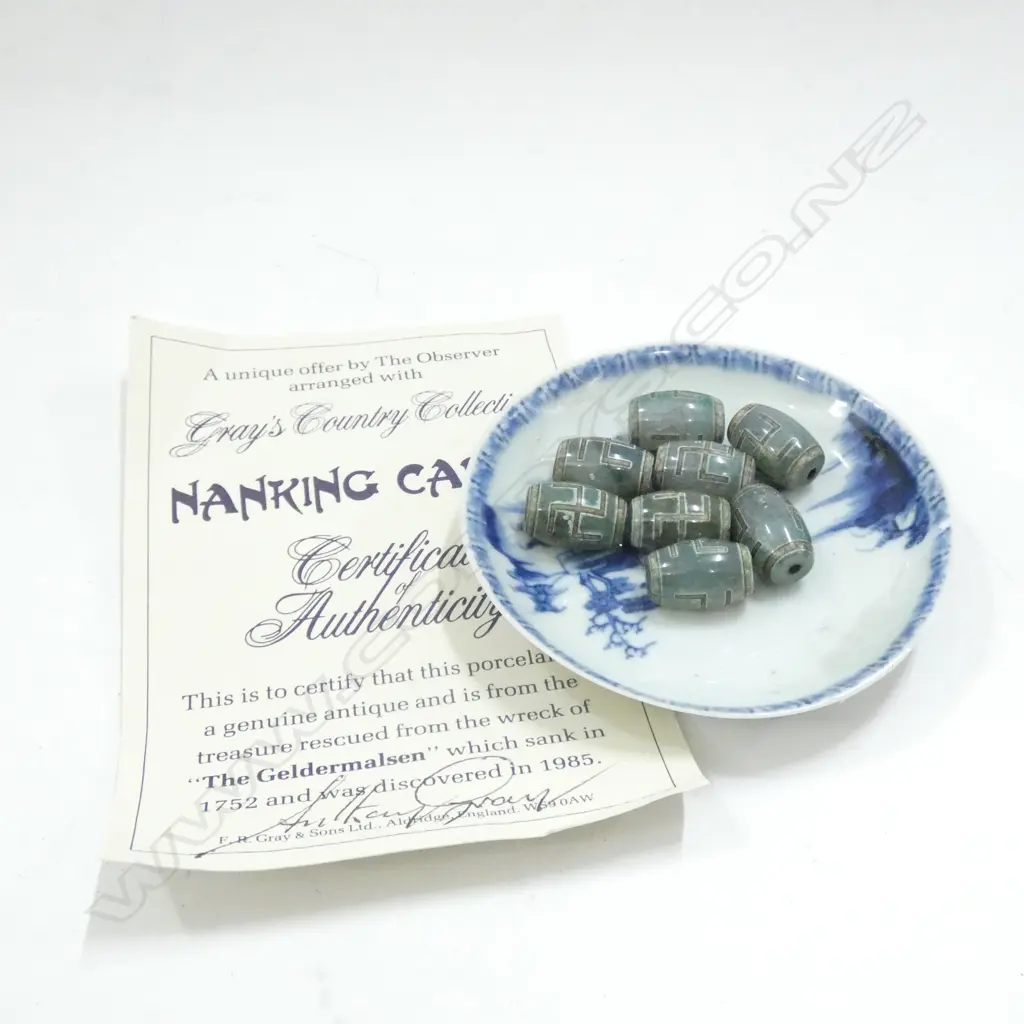 NANKING CARGO B/W PORCELAIN PLATE 100mm dia AF + 8 BEADS Image 1++