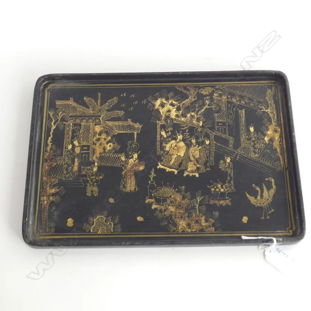 BLACK AND GOLD LACQUER TEA HOUSE TRAY, WITH CALLIGRAPHY UNDER THE BASE  Image 1++