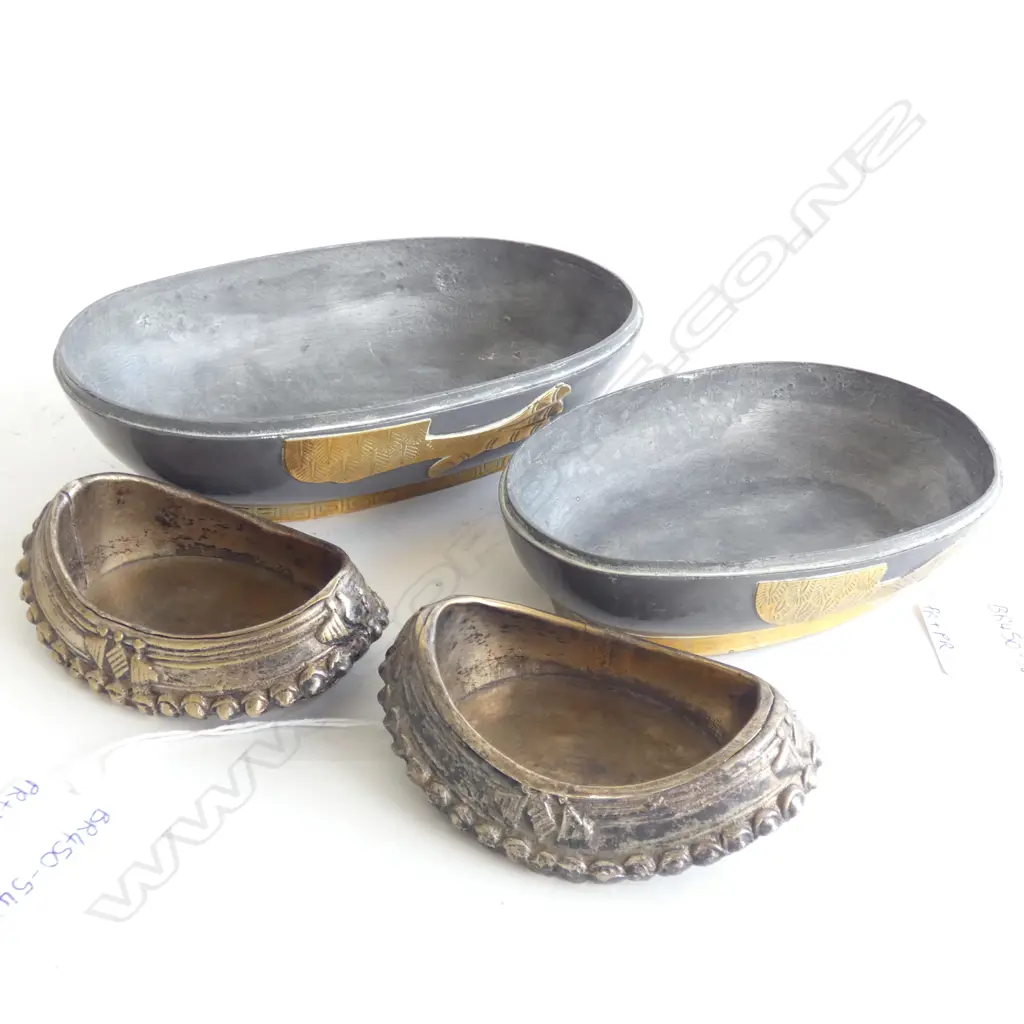(19591) 4 SM DISHES; PR THAI SILVER (L 100MM) & PR GRADUATED PEWTER & GOLD PLATE (L 170MM) Image 1++