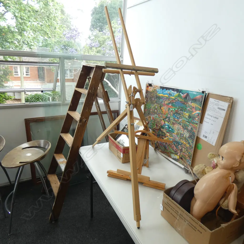 FOLDING ARTIST EASEL + TABLE EASEL H 1370 MM Image 1++