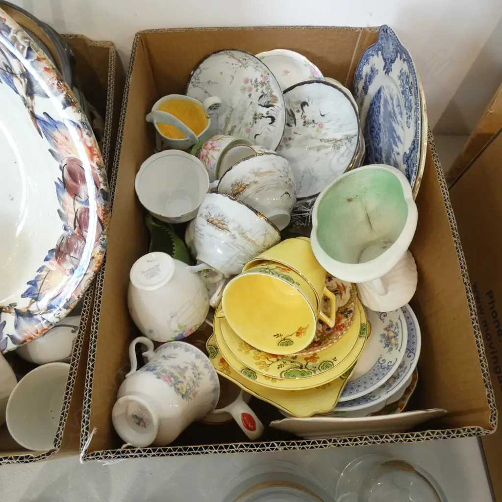 BOX LOT ASST. CHINA Image 1++