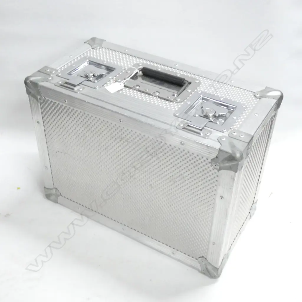 PROTEX UK METAL CASE... Image 1++