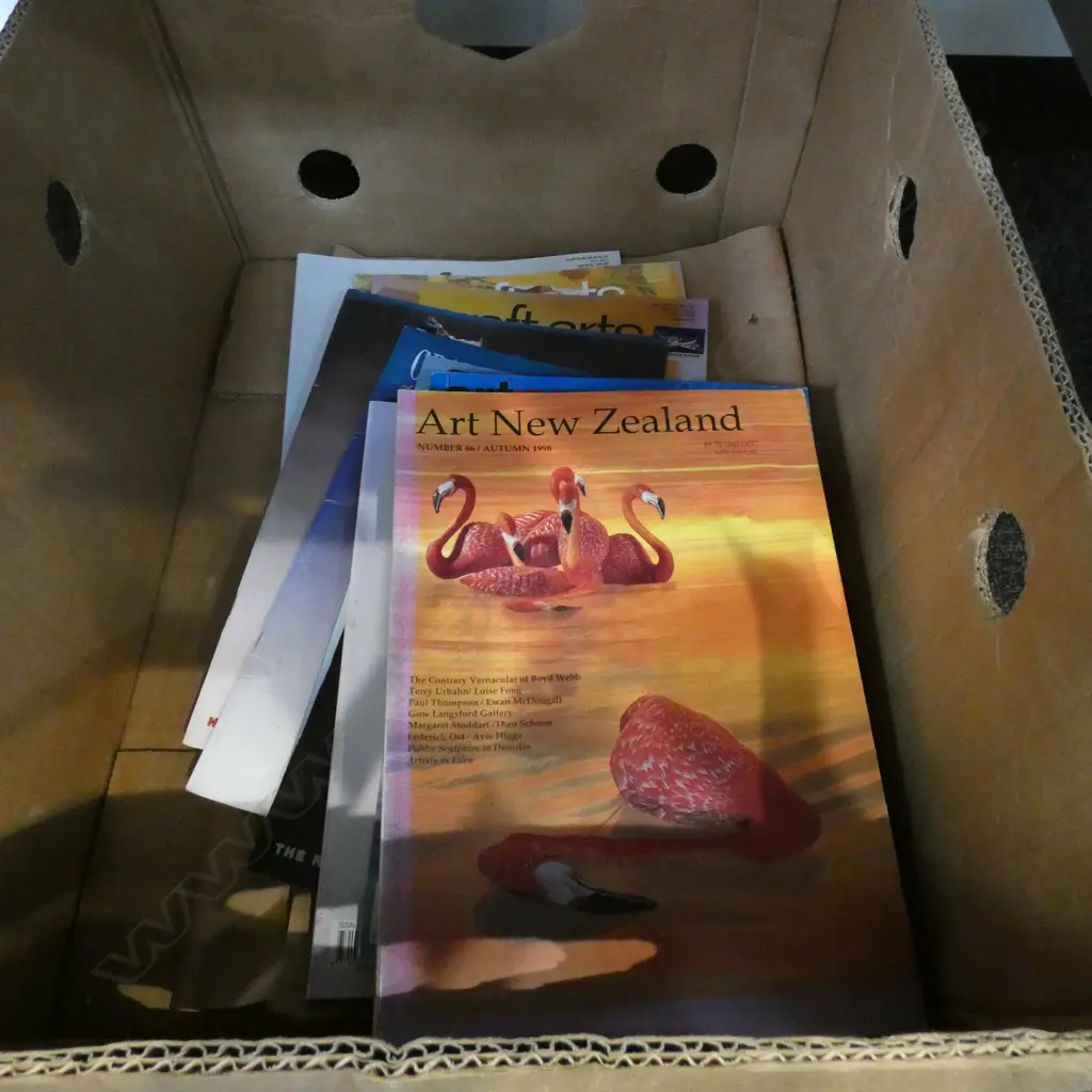 ASST. ART MAGAZINES; ART NZ, CRAFT ARTS INTERNATIONAL ETC Image 1++