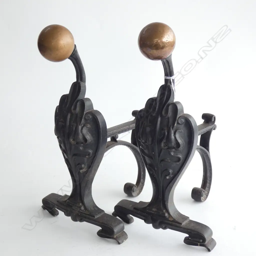 PR ARTS & CRAFTS FIRE DOGS H.340mm Image 1++