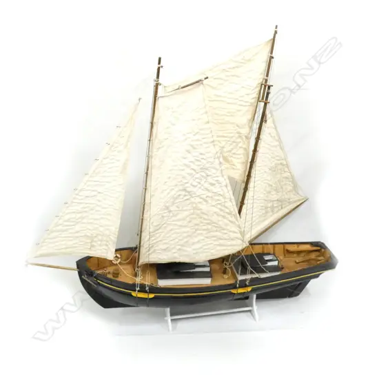 SCRATCH BUILT MODEL OF THE PILOT BOAT 'SWIFT' 1805...