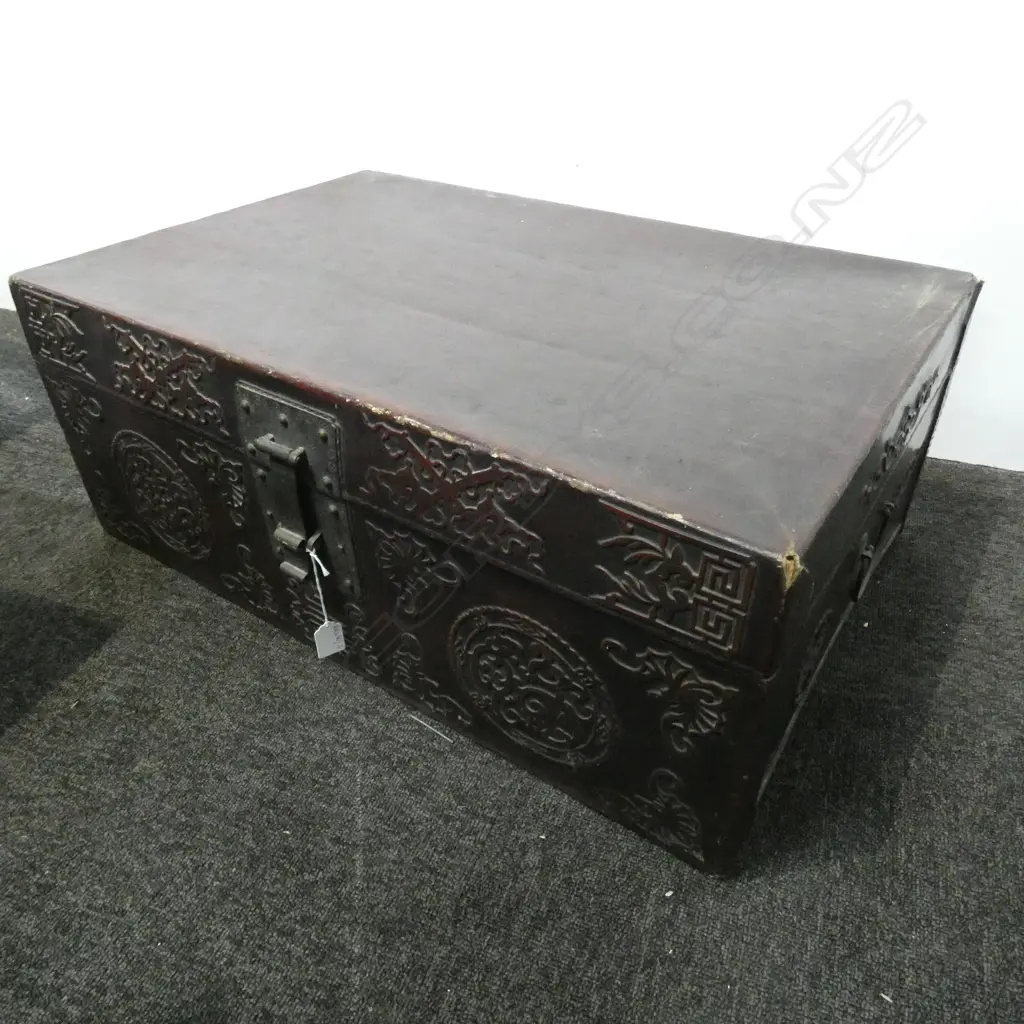 VINTAGE MAROON RED LACQUERED LEATHER CHINESE TRUNK... Image 1++