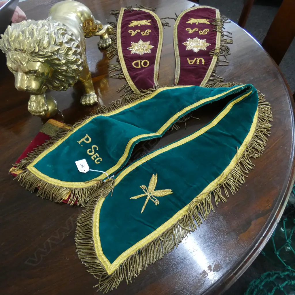 2 GOLD EMBROIDERED CRIMSON & GREEN MASONIC LODGE COLLARS + A CUFF  Image 1++
