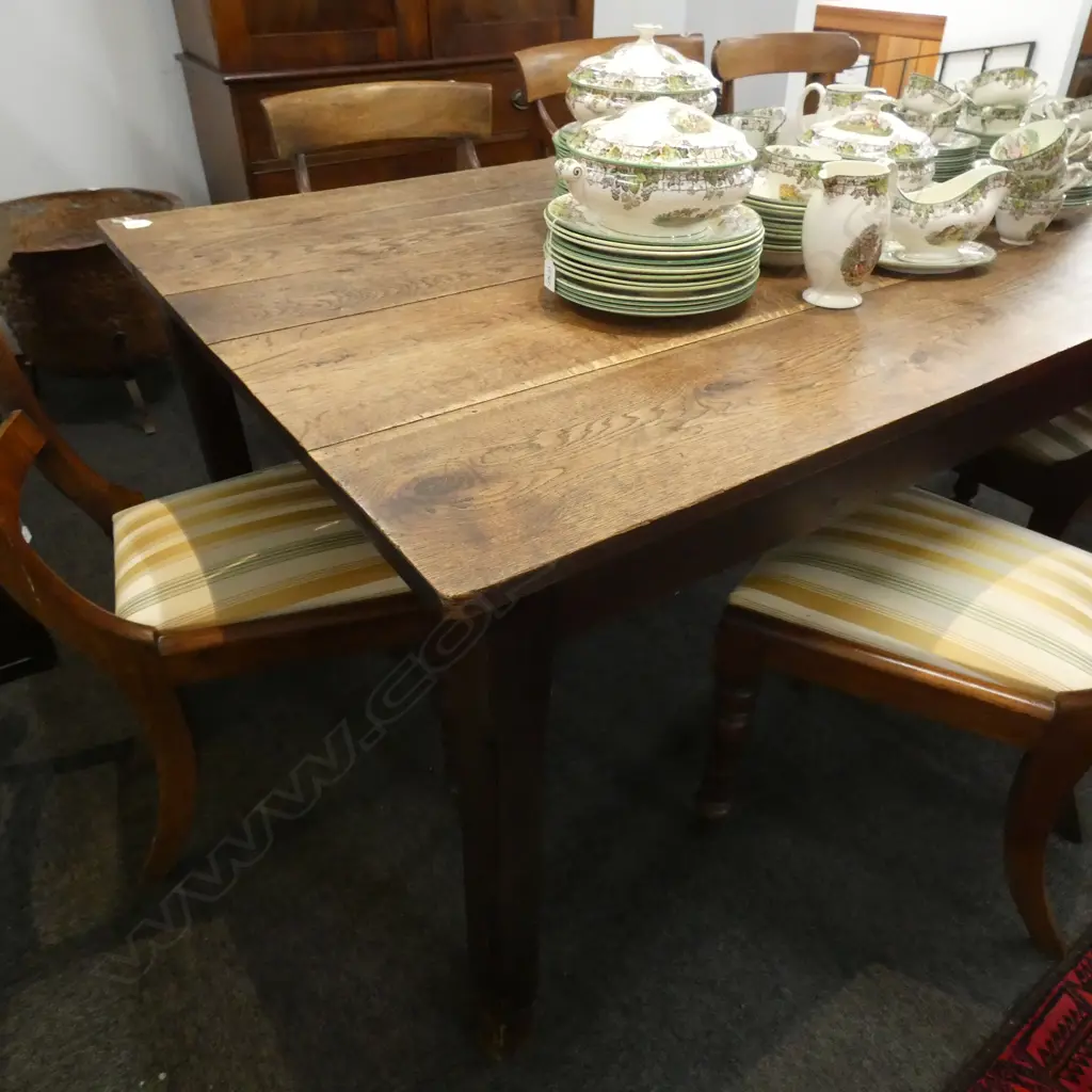 FRENCH STYLE PROVINCIAL OAK DINING TABLE (TOP NEEDS A REPOLISH)... Image 1++