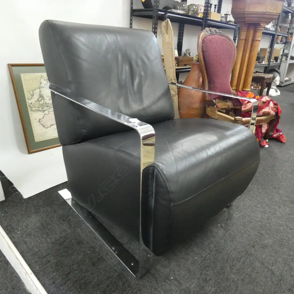 LEATHER & CHROME ARMCHAIR... Image 1++