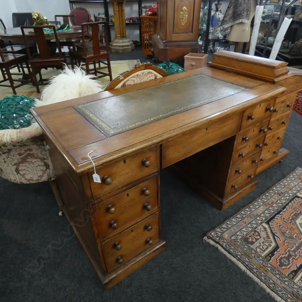 TWIN PEDESTAL PARTNERS DESK LEATHER TOP... Image 1++