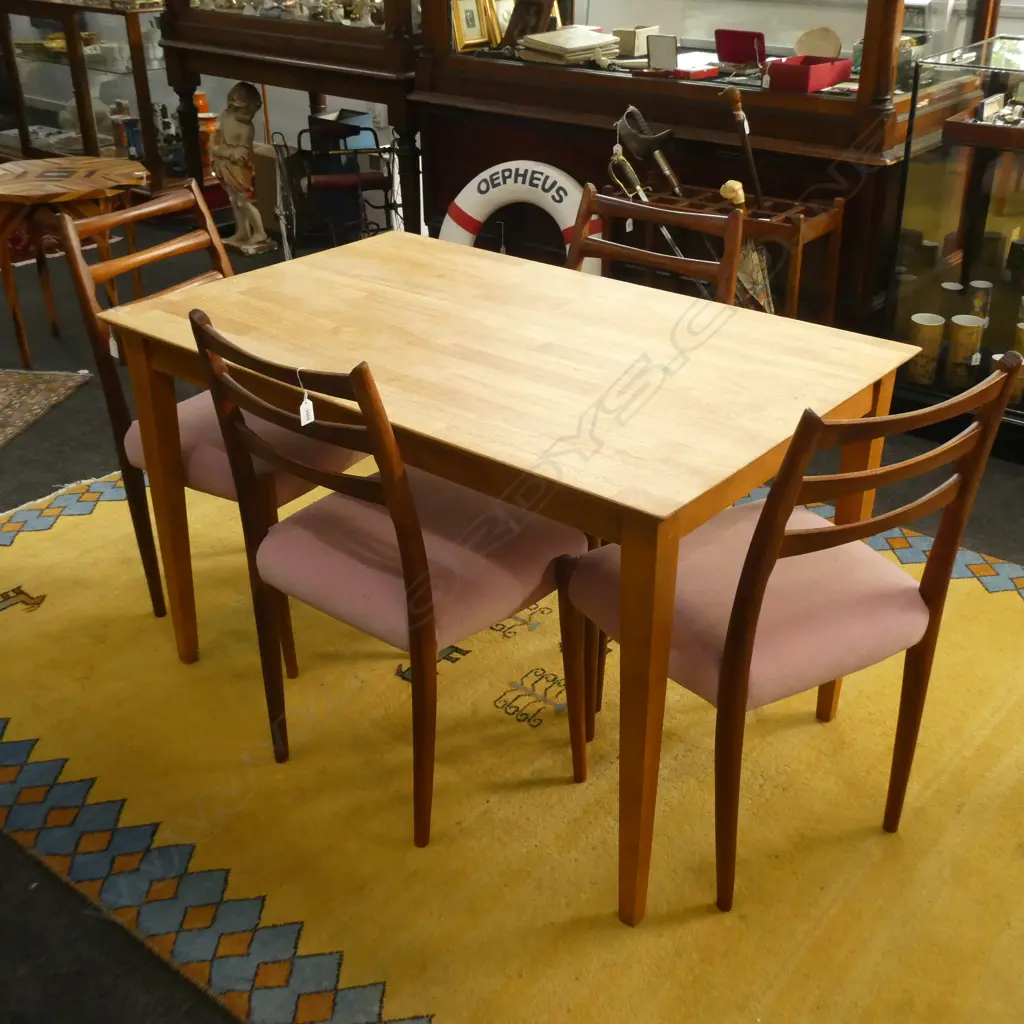 4 MID CENTURY MAHOGANY LADDER BACK DINING CHAIRS... Image 1++