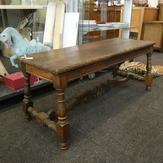 OAK BENCH...