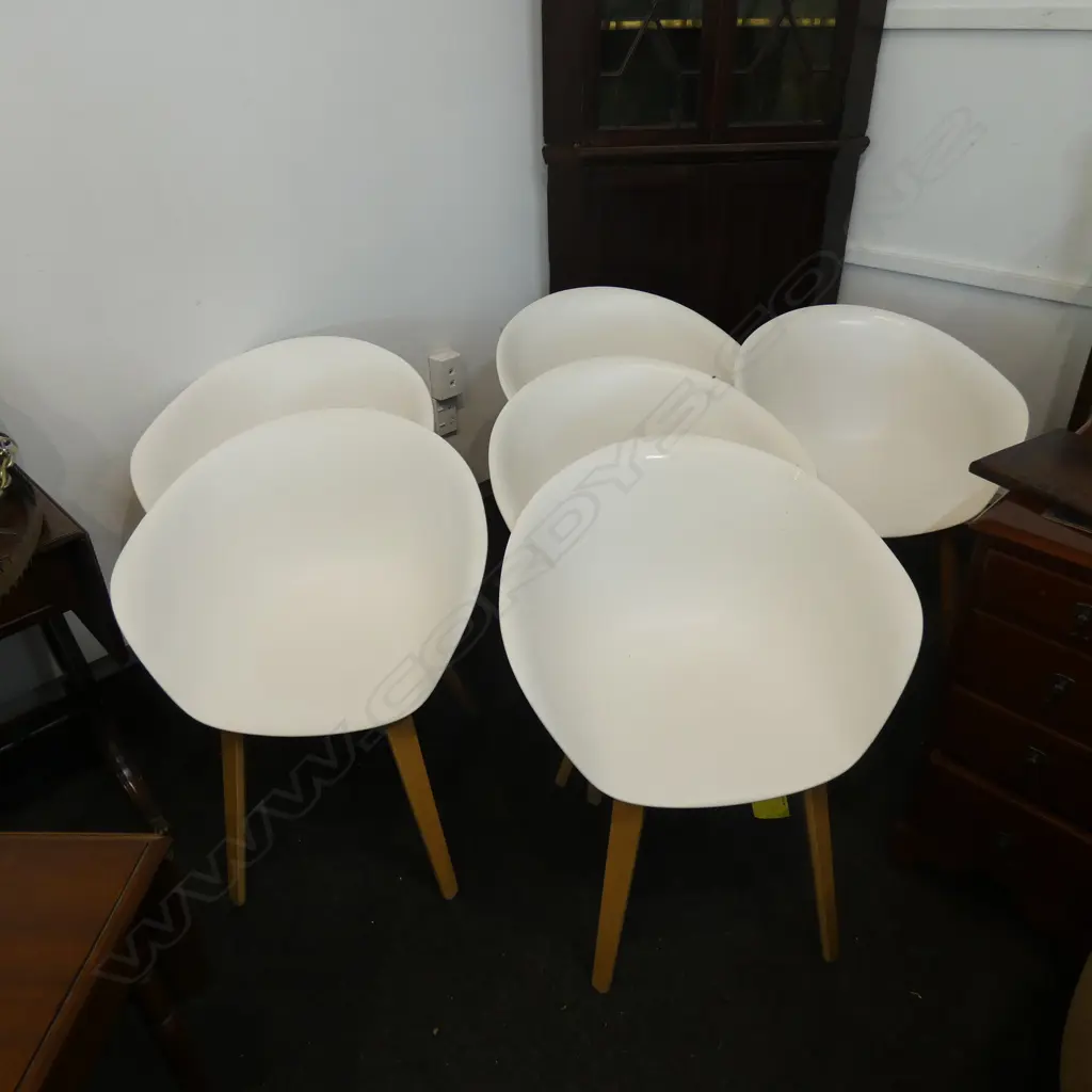 6 ITALIAN DUNA CHAIRS BY LIEVORE ALTHERR MOLINA Image 1++