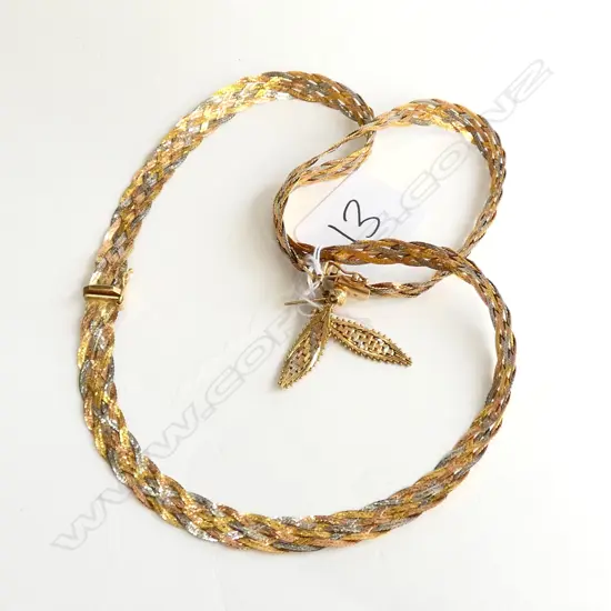 14CT FLEXI WOVEN TRICOLOUR GOLD NECKLACE, BRACELET 22GMS & 9CT EARRINGS 3.2 GMS