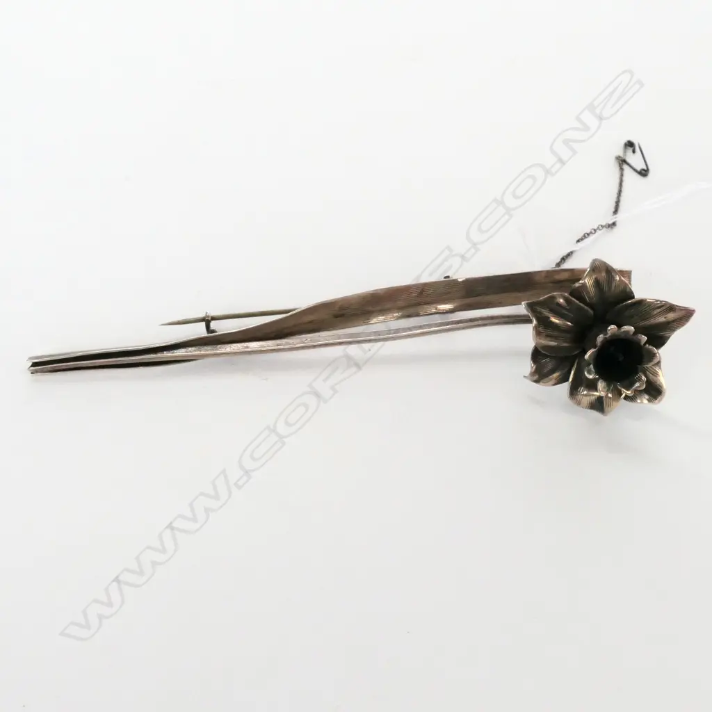 TONY BULLER SILVER DAFFODIL BROOCH STAMPED "PATONI STERLING'' Image 1++