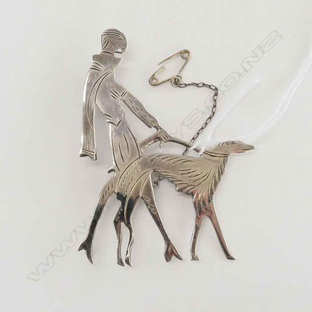 SILVER ART DECO BROOCH Image 1++