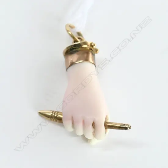 ANTIQUE CORAL & GOLD CLENCHED FIST PENDANT