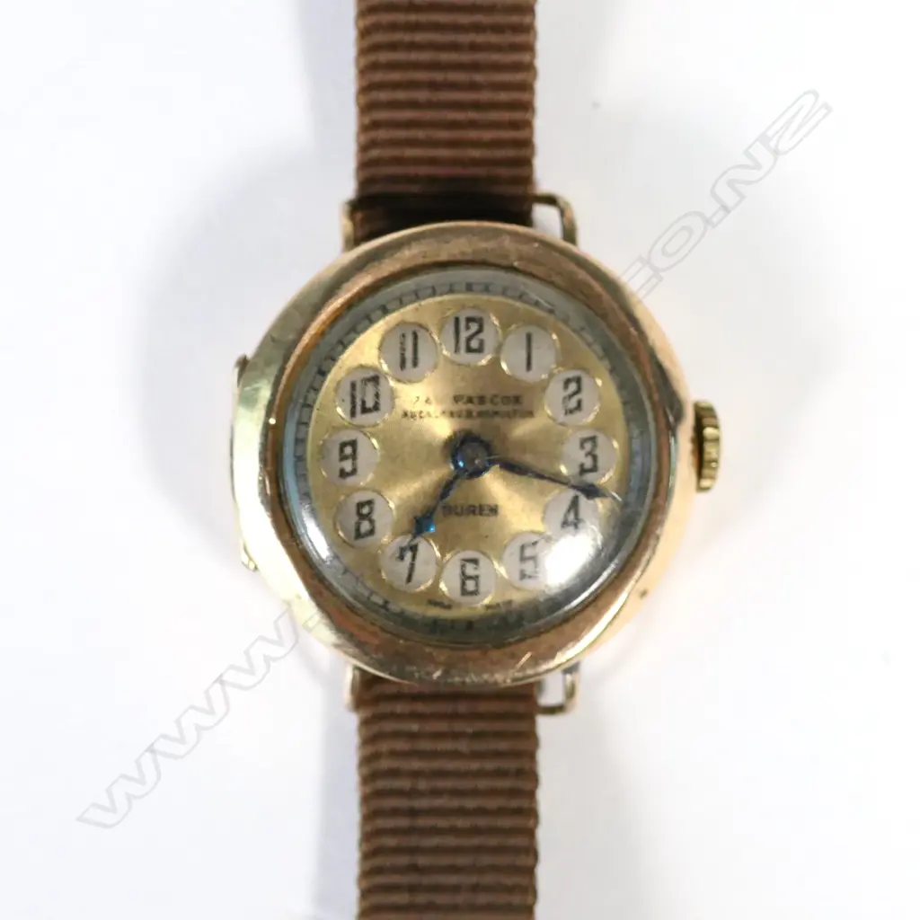 VINTAGE 9CT GOLD LADIES WRISTWATCH Image 1++