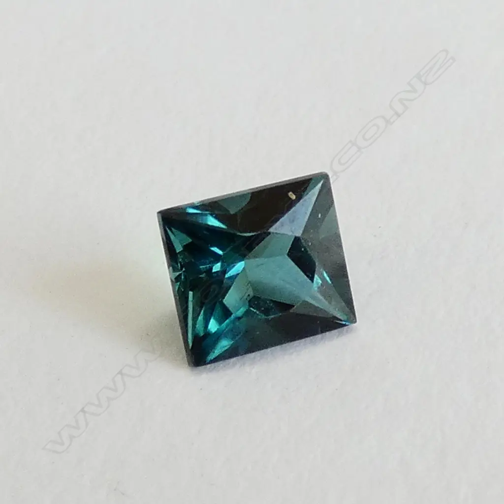UNSET BLUE TOURMALINE GEMSTONE - SQUARE CUT Image 1++