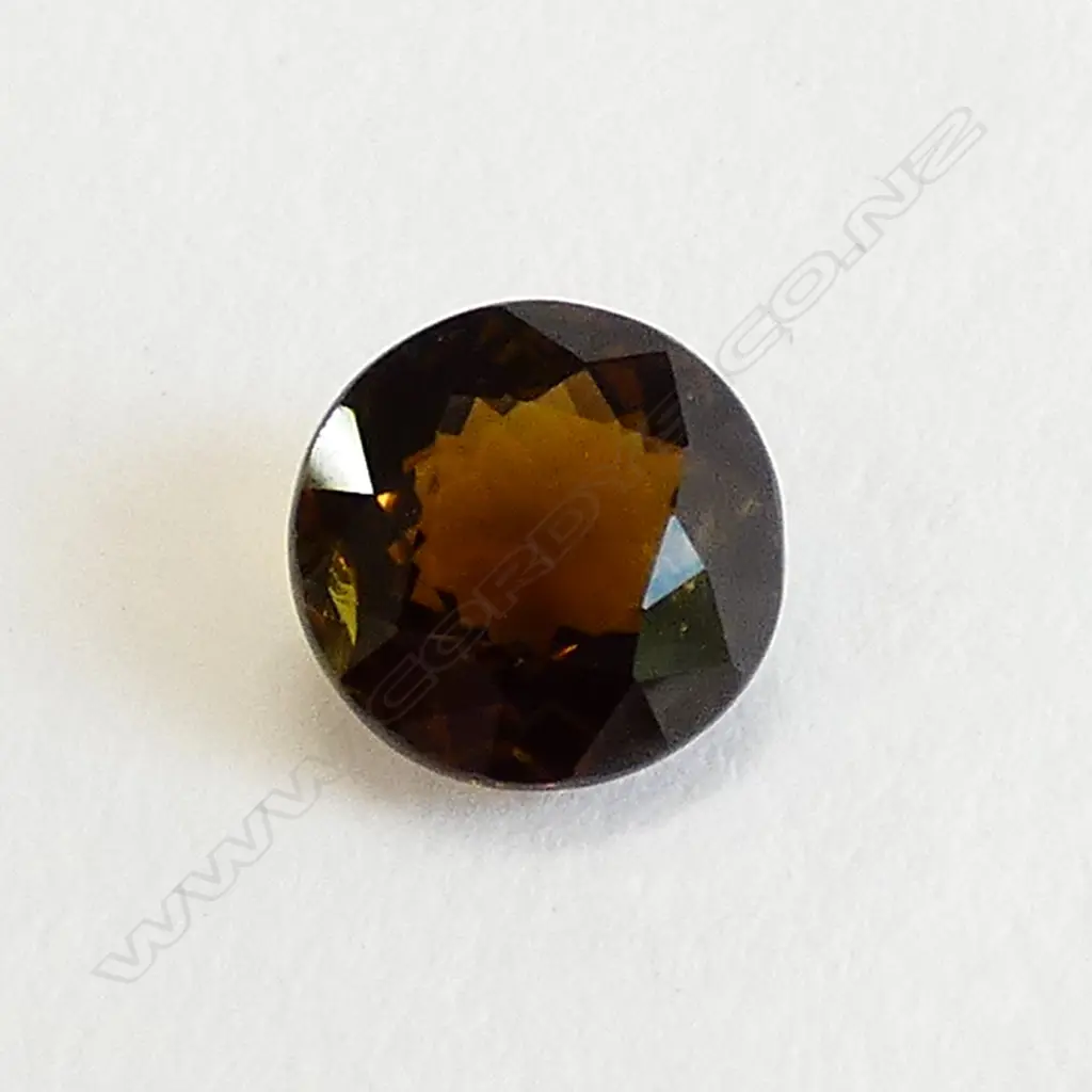 UNSET BROWN TOPAZ - ROUND CUT Image 1++