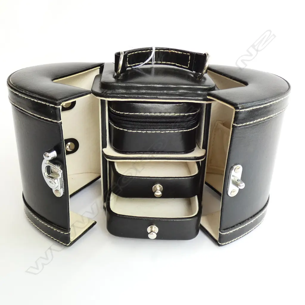 JEWELLERY BOX H.150MM Image 1++