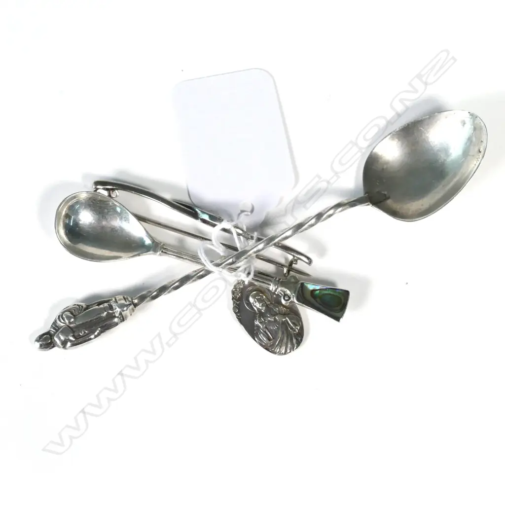 TWO STG SILVER SPOONS, STG PENDANT, BROOCH Image 1++