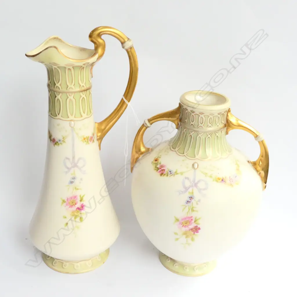 EDWARDIAN VASE + JUG H 270 MM Image 1++