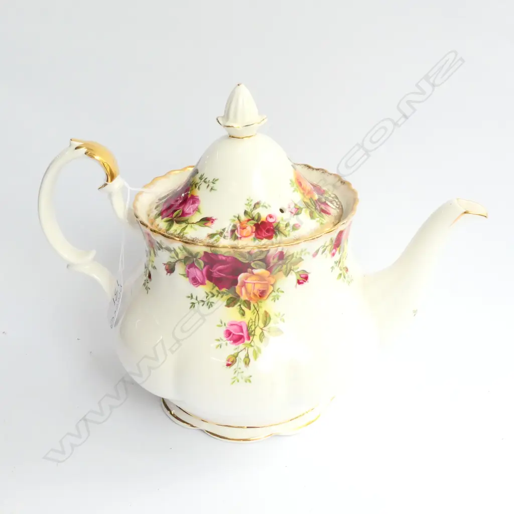 ROYAL ALBERT OLD COUNTRY ROSE TEA POT H.200MM Image 1++