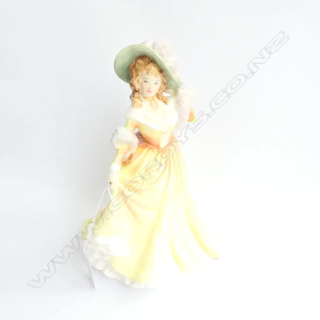 ROYAL DOULTON 'KATY' FIGURINE Image 1++