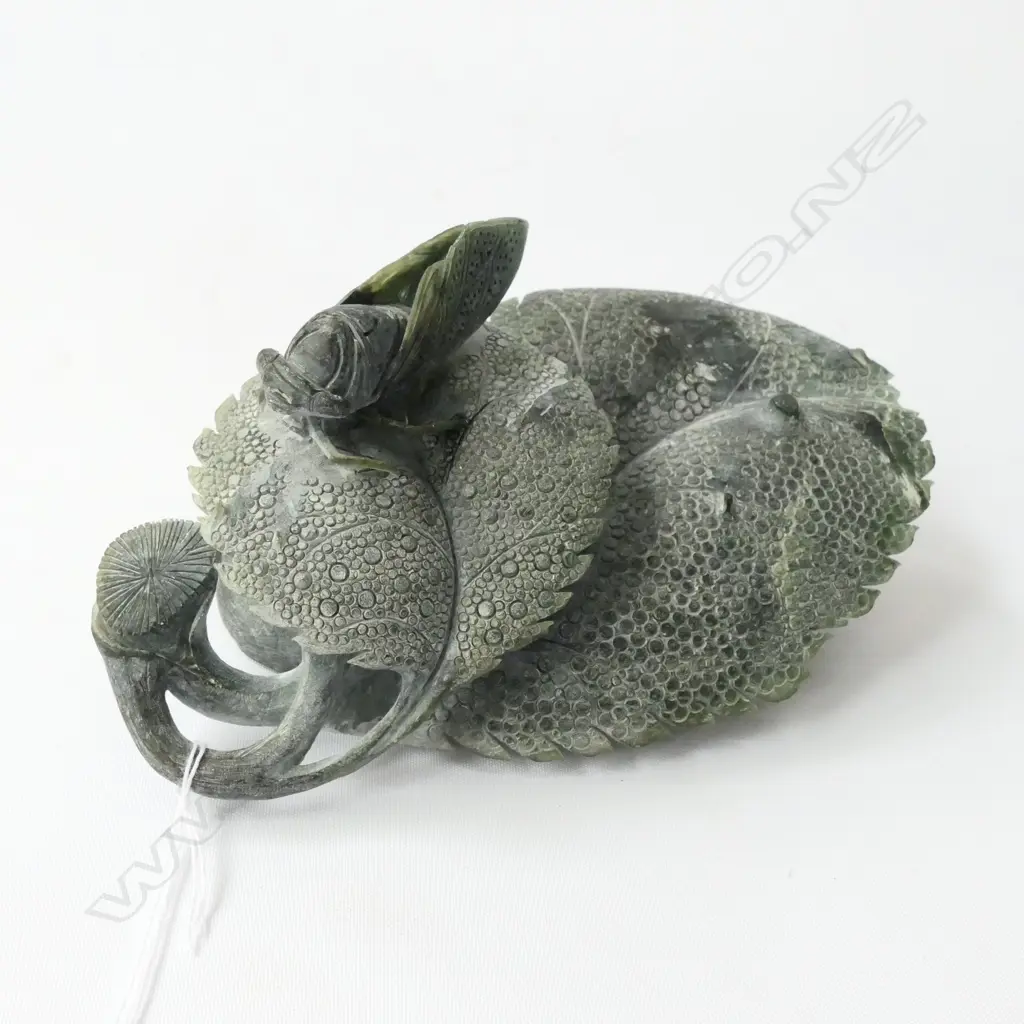 FINELY CARVED NEPHRITE LOCUST LEAF SPRIG. L.170mm  Image 1++